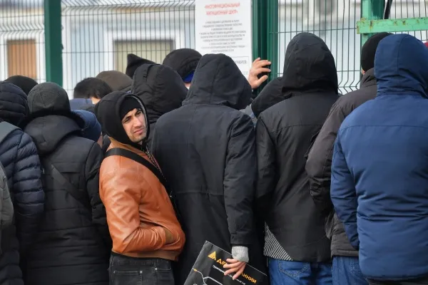 Рейд по мигрантам: в Красноярске проверили более 80 иностранцев